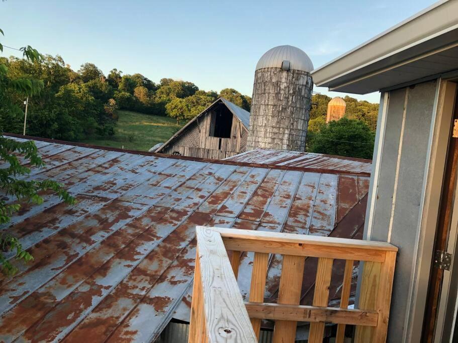 Pleasant Valley Farm Dairy Barn Writer'S Retreat Columbia Exterior foto